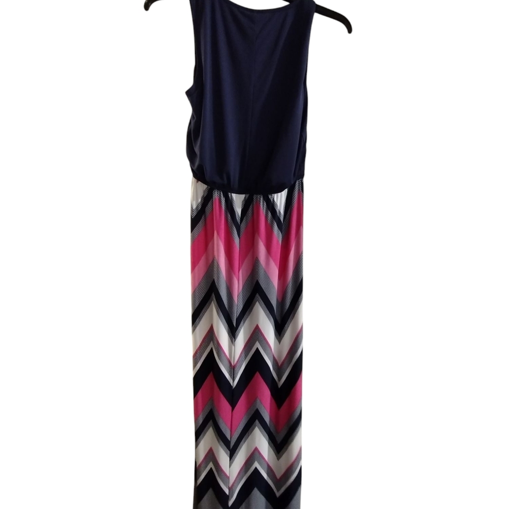 EUC Theee Hearts Fun Vibrant Chevron Maxi Dress - Pink, Dark Blue And White XS - Picture 3 of 5